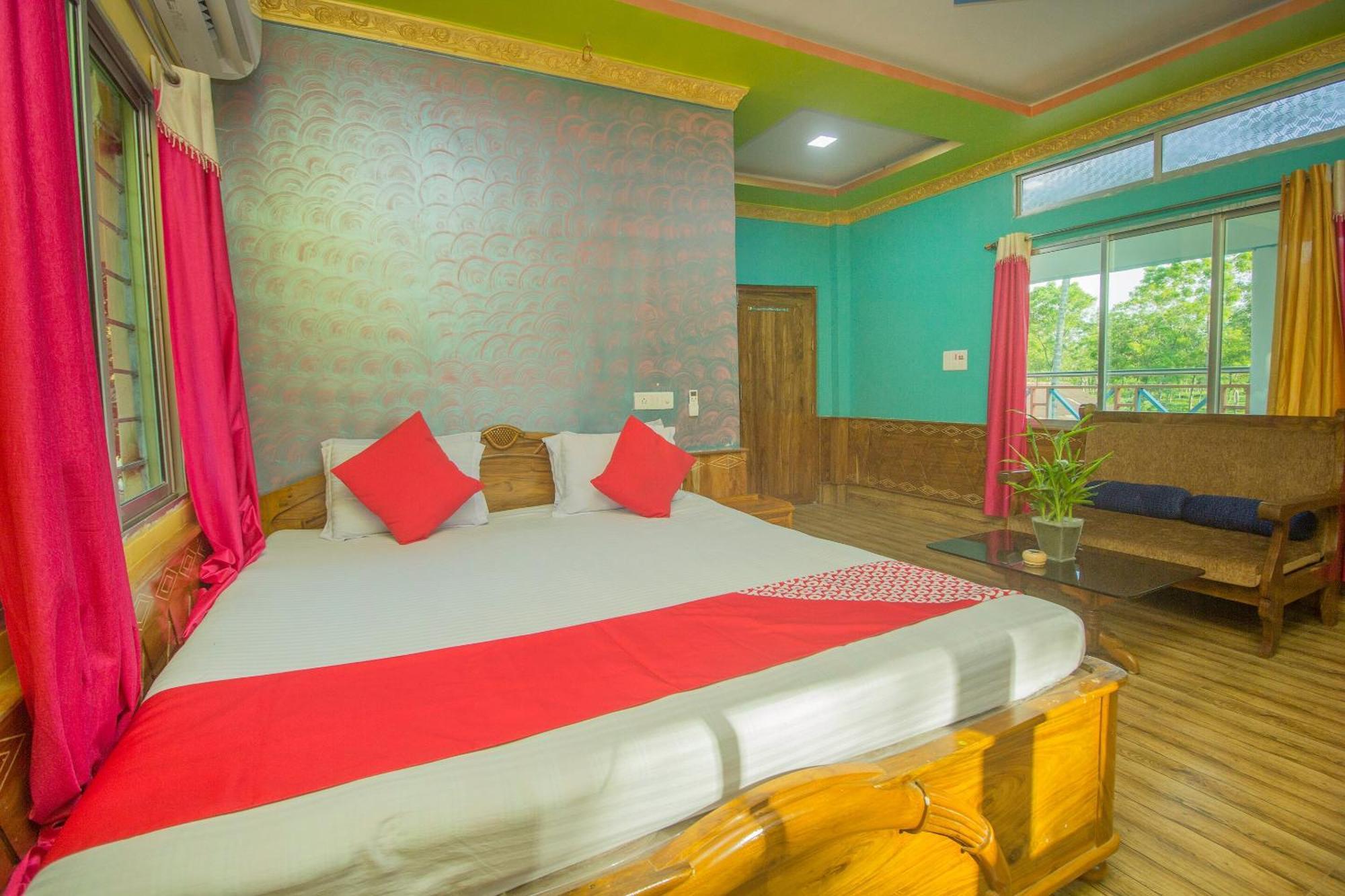 OYO 60869 Sandhana Homestay Rajabhat Khawa Luaran gambar