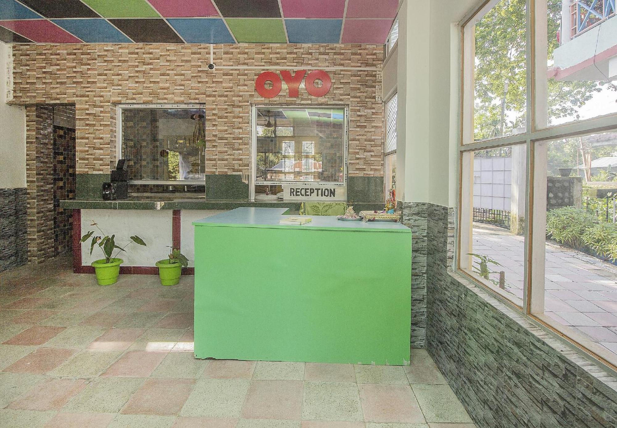 OYO 60869 Sandhana Homestay Rajabhat Khawa Luaran gambar