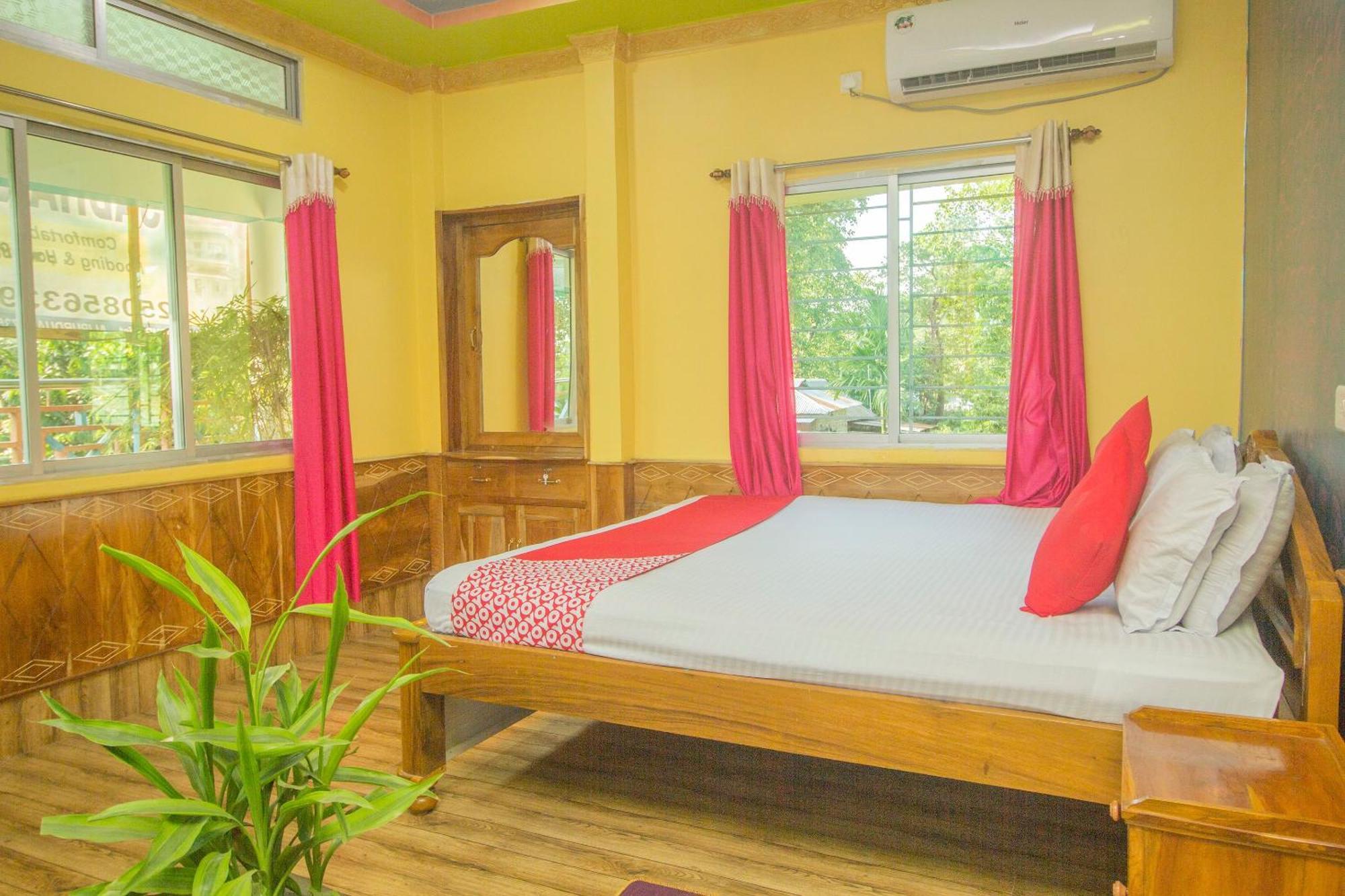 OYO 60869 Sandhana Homestay Rajabhat Khawa Luaran gambar